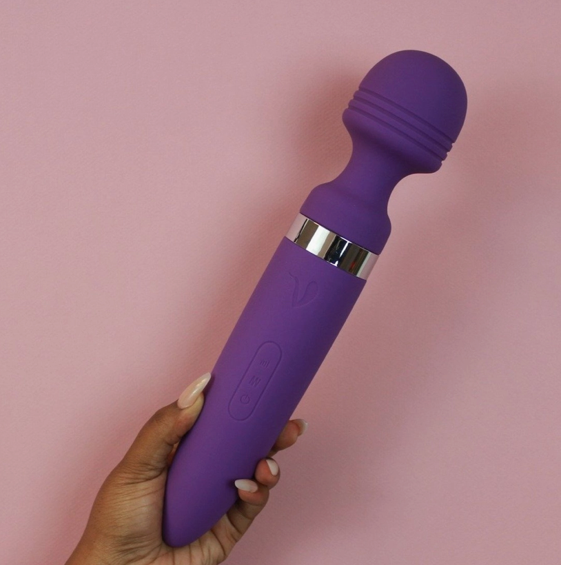 Deluxe Mega Vibrating Wand